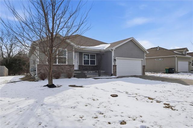 31927 W 172nd Street, Gardner, KS 66030
