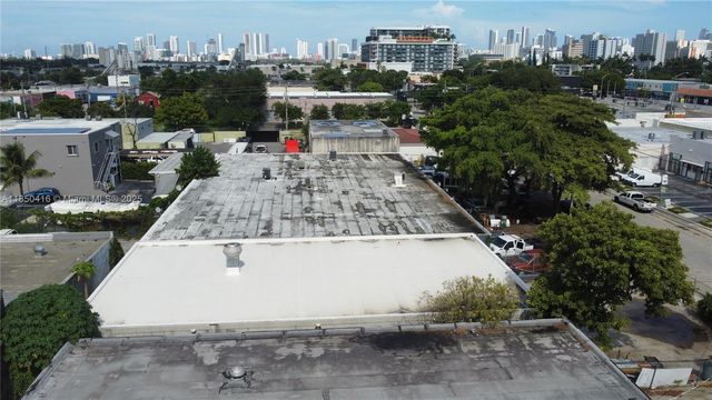1847 NW 21st St, Miami, FL 33142