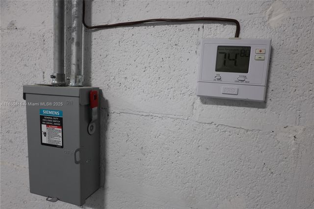 1847 NW 21st St, Miami, FL 33142