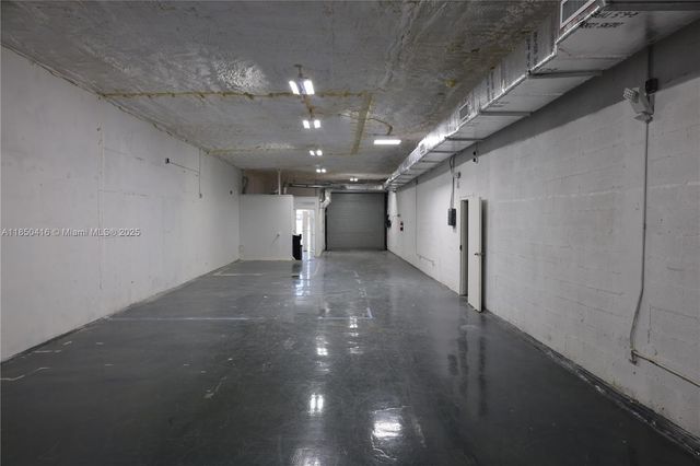 1847 NW 21st St, Miami, FL 33142