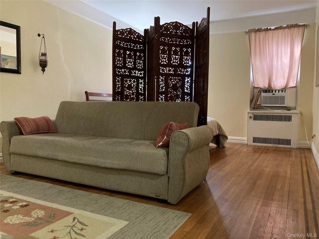 61-41 Saunders Street B57, Rego Park, NY 11374