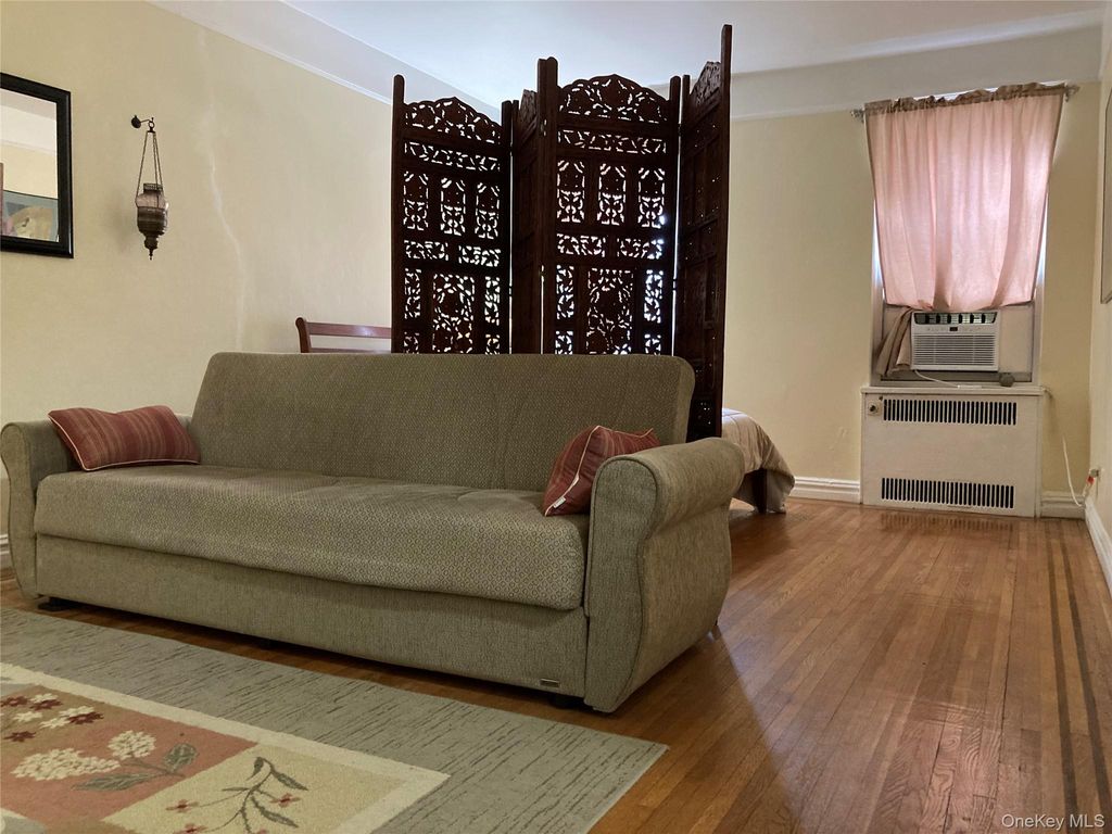 61-41 Saunders Street B57, Rego Park, NY 11374 — photo 4
