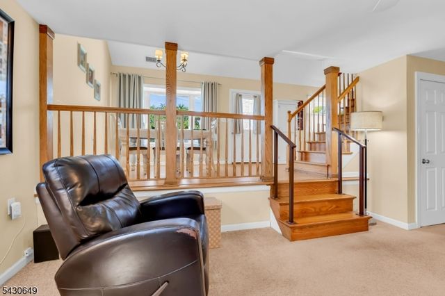 10 Haug St, Union Beach Boro, NJ 07735