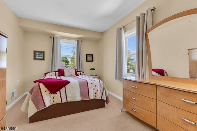 10 Haug St, Union Beach Boro, NJ 07735