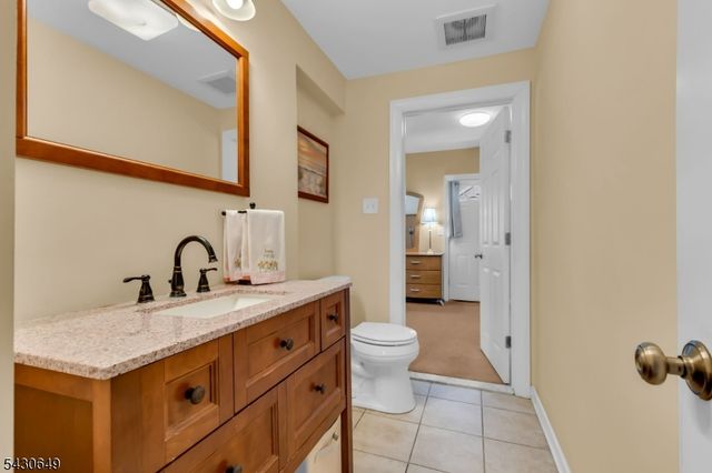 10 Haug St, Union Beach Boro, NJ 07735