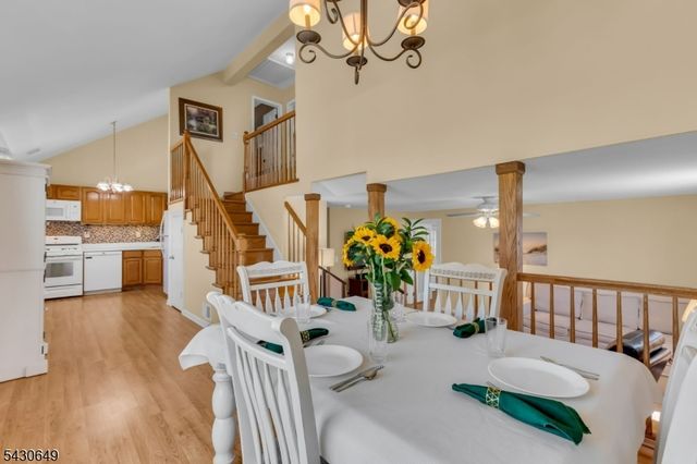 10 Haug St, Union Beach Boro, NJ 07735