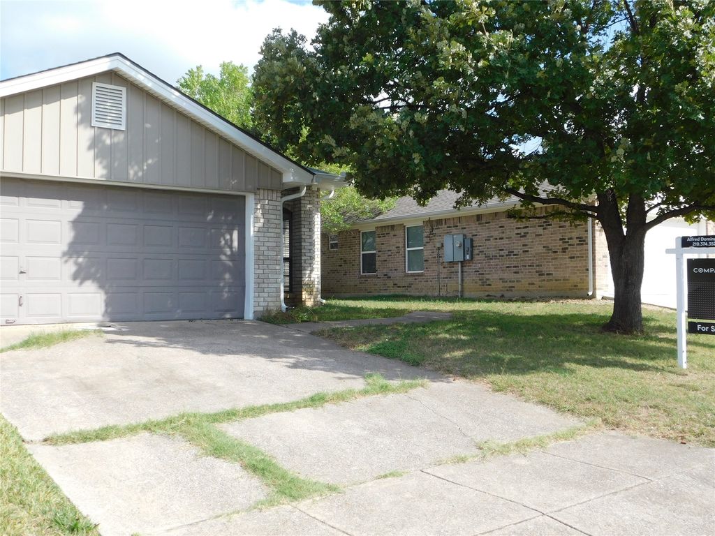 10630 Lone Pine Lane, Fort Worth, TX 76108 — photo 3