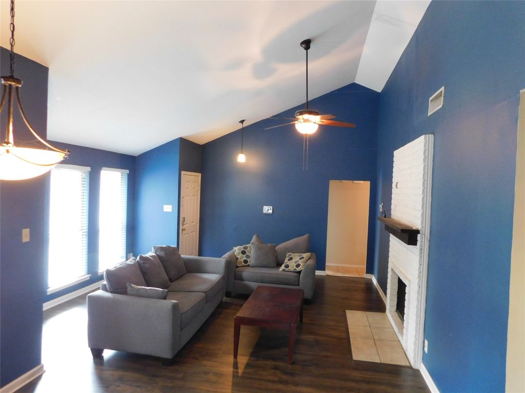 10630 Lone Pine Lane, Fort Worth, TX 76108 — photo 5