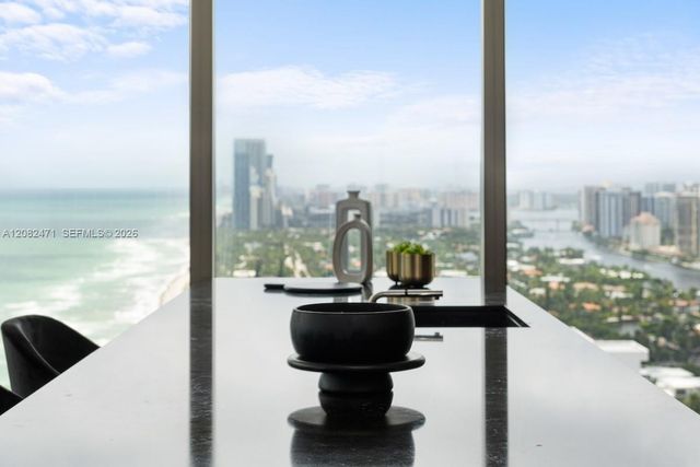 2000 S Ocean Drive 31B, Hallandale Beach, FL 33009