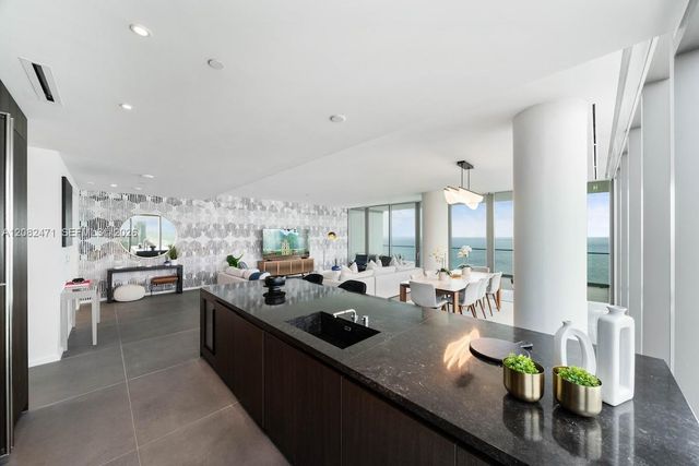 2000 S Ocean Drive 31B, Hallandale Beach, FL 33009