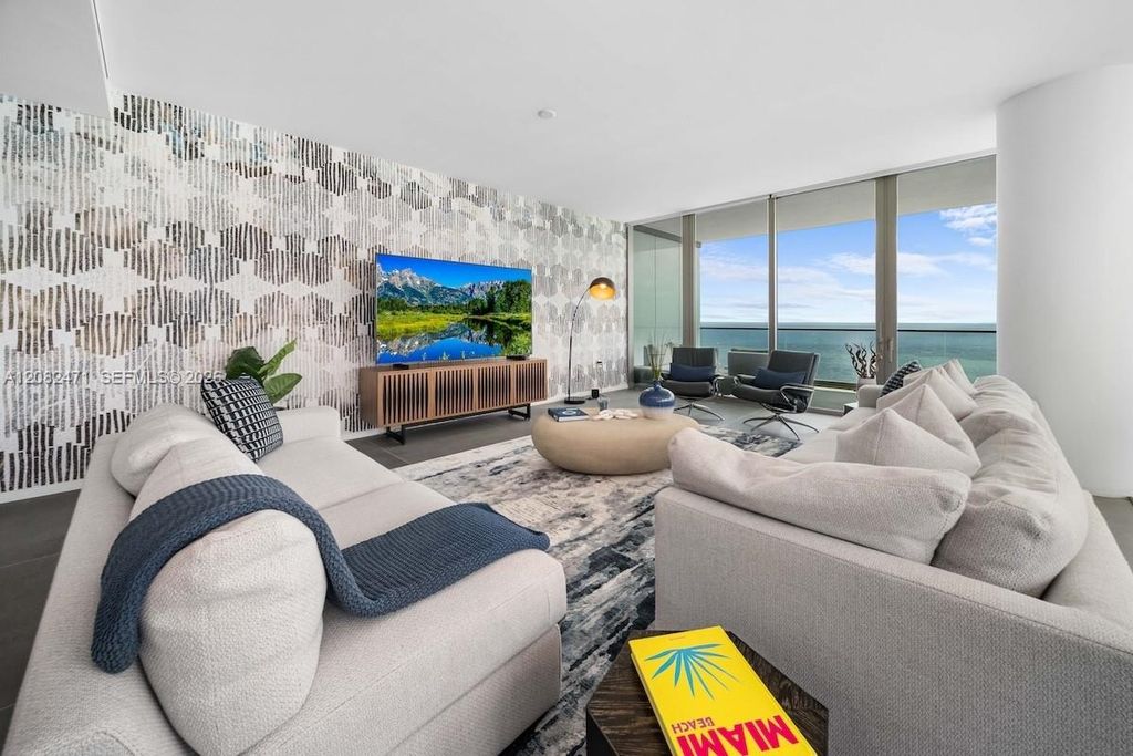 2000 S Ocean Drive 31B, Hallandale Beach, FL 33009