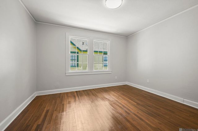 135 Belleview Dr, Baton Rouge, LA 70806