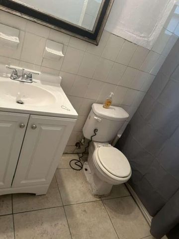 1226 NW 23rd Terrace, Fort Lauderdale, FL 33311