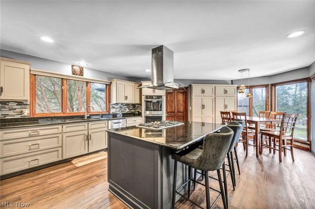 6331 Chagrin River Road, Bentleyville, OH 44022