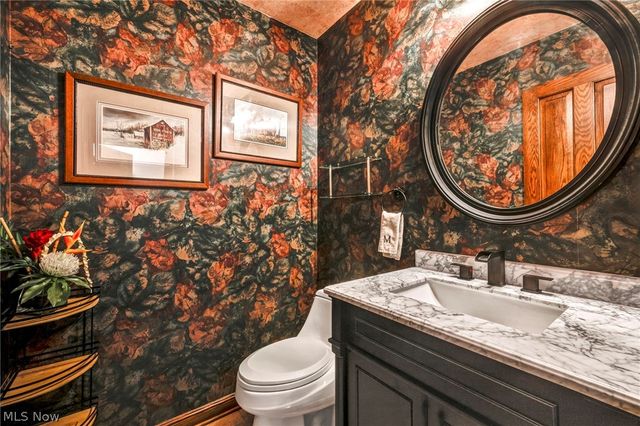 6331 Chagrin River Road, Bentleyville, OH 44022