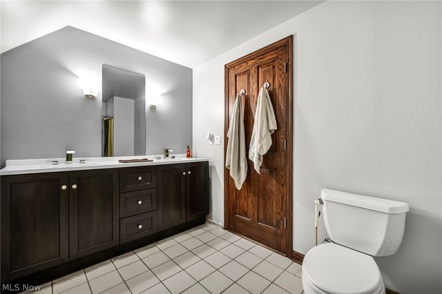 6331 Chagrin River Road, Bentleyville, OH 44022