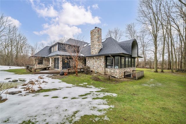 6331 Chagrin River Road, Bentleyville, OH 44022