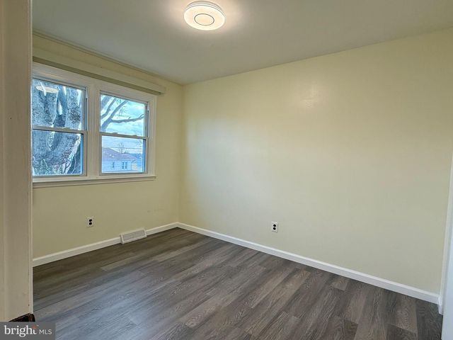 303 OREGON AVE, New Castle, DE 19720