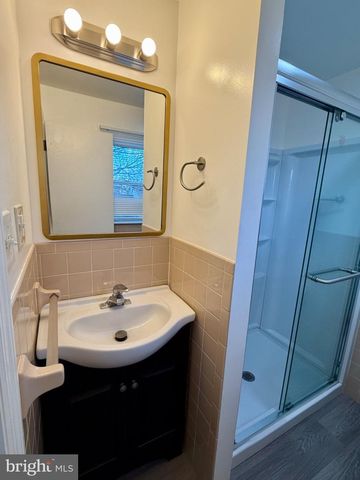 303 OREGON AVE, New Castle, DE 19720