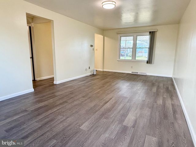 303 OREGON AVE, New Castle, DE 19720