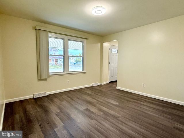 303 OREGON AVE, New Castle, DE 19720