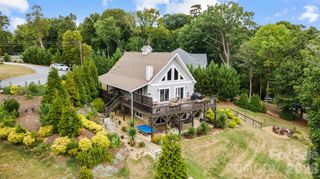 8428 Island Point Road, Charlotte, NC 28278