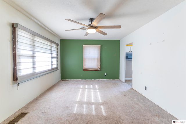 4017 Dunn Avenue, Lincoln, NE 68502
