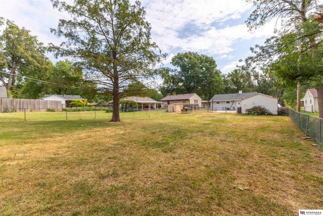 4017 Dunn Avenue, Lincoln, NE 68502