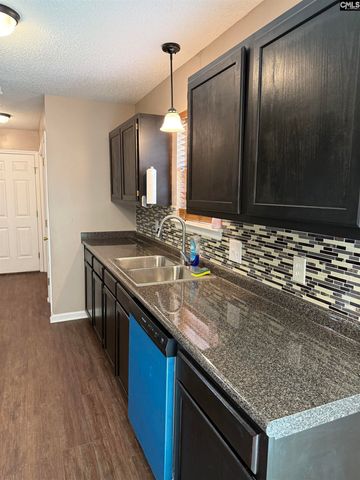 305 Rossclan Road, West Columbia, SC 29172