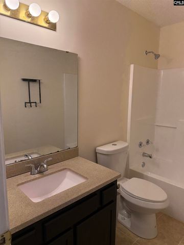 305 Rossclan Road, West Columbia, SC 29172