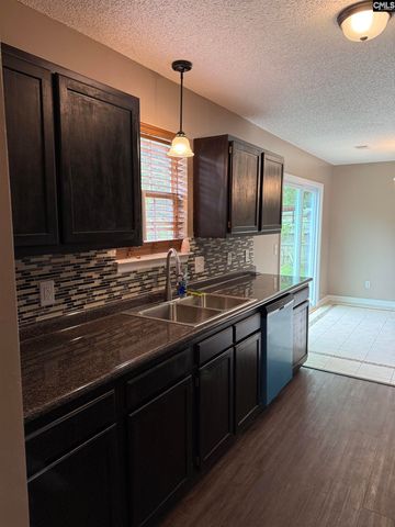 305 Rossclan Road, West Columbia, SC 29172