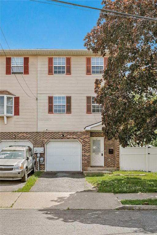 1632 East Washington Street, Allentown City, PA 18109