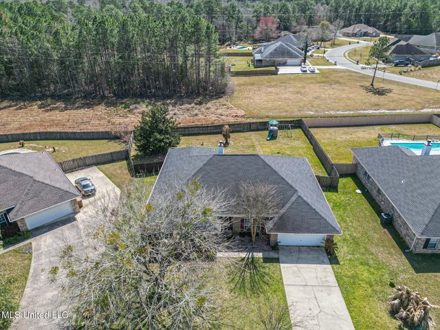 3085 Karen Cove, D'iberville, MS 39540