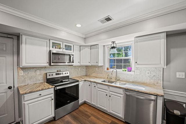 269 Meadow Valley Road, Lexington, KY 40511