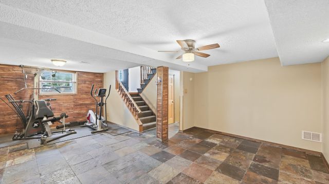 9417 Hawthorne Avenue, Mokena, IL 60448