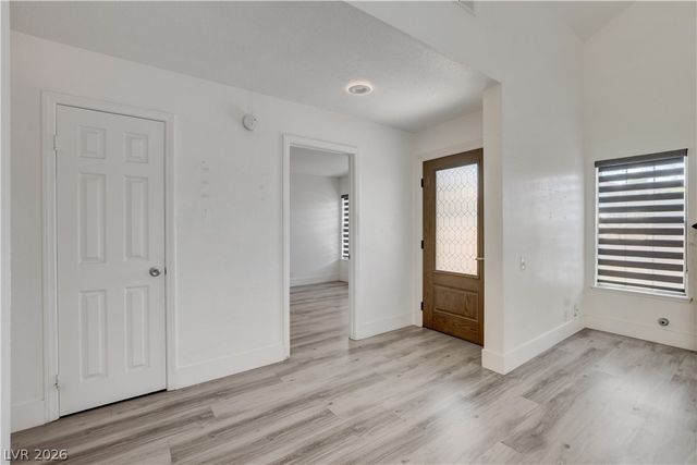 4049 Chalfont Court, Las Vegas, NV 89121