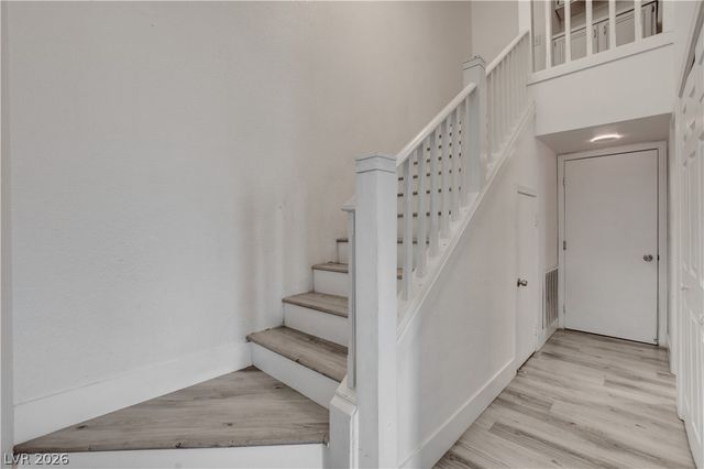4049 Chalfont Court, Las Vegas, NV 89121