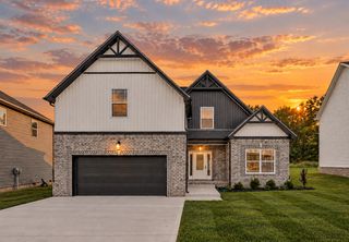 848 Burley Barn Rd, Clarksville, TN 37042