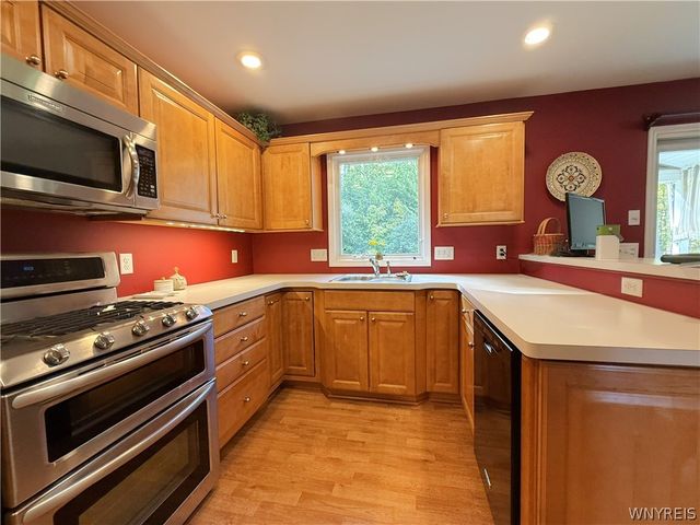 73 Chestnut, Lancaster, NY 14086