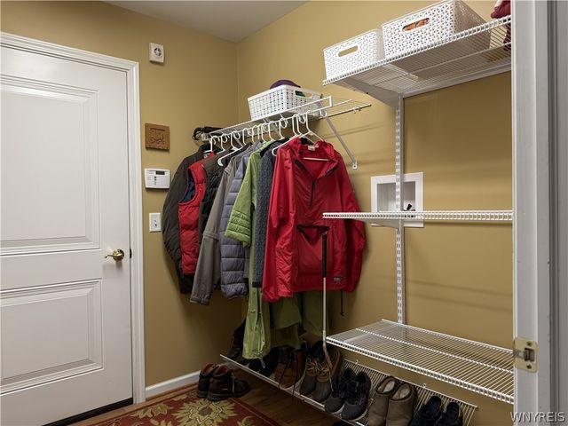 73 Chestnut, Lancaster, NY 14086
