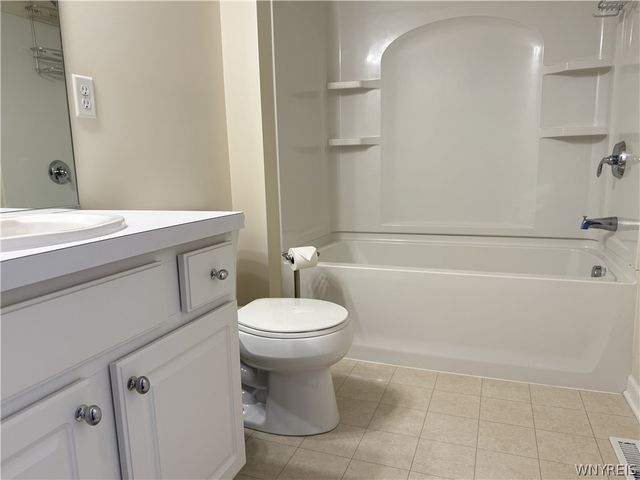 73 Chestnut, Lancaster, NY 14086