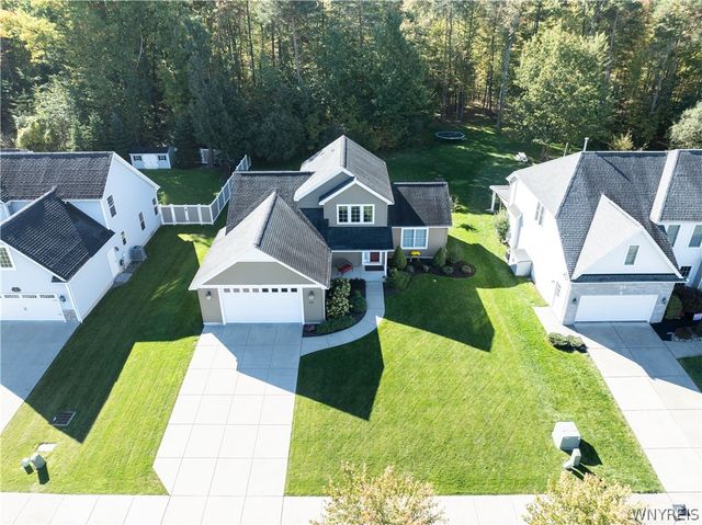 73 Chestnut, Lancaster, NY 14086