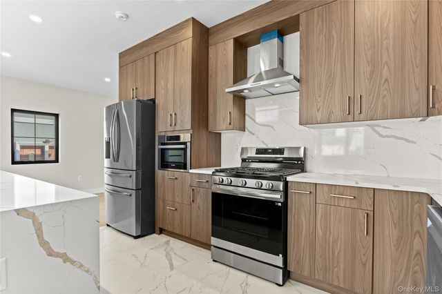 75-31 175th Street, Fresh Meadows, NY 11366