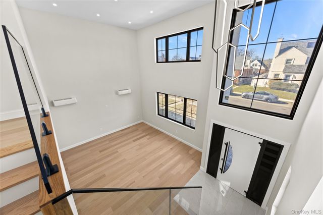 75-31 175th Street, Fresh Meadows, NY 11366