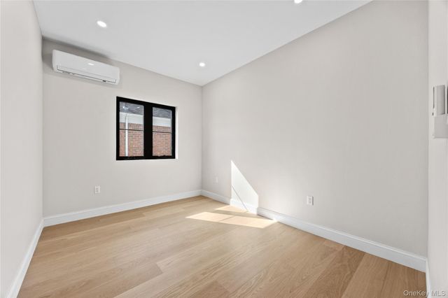 75-31 175th Street, Fresh Meadows, NY 11366