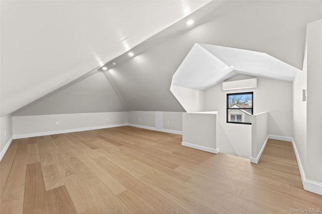 75-31 175th Street, Fresh Meadows, NY 11366