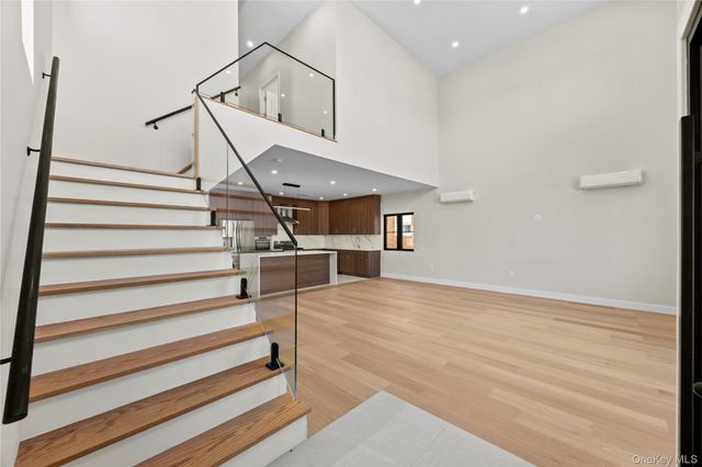 75-31 175th Street, Fresh Meadows, NY 11366