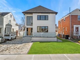 75-31 175th Street, Fresh Meadows, NY 11366