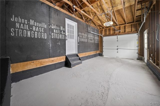 5887 Sutton Drive, Cicero, NY 13039