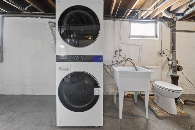 5887 Sutton Drive, Cicero, NY 13039